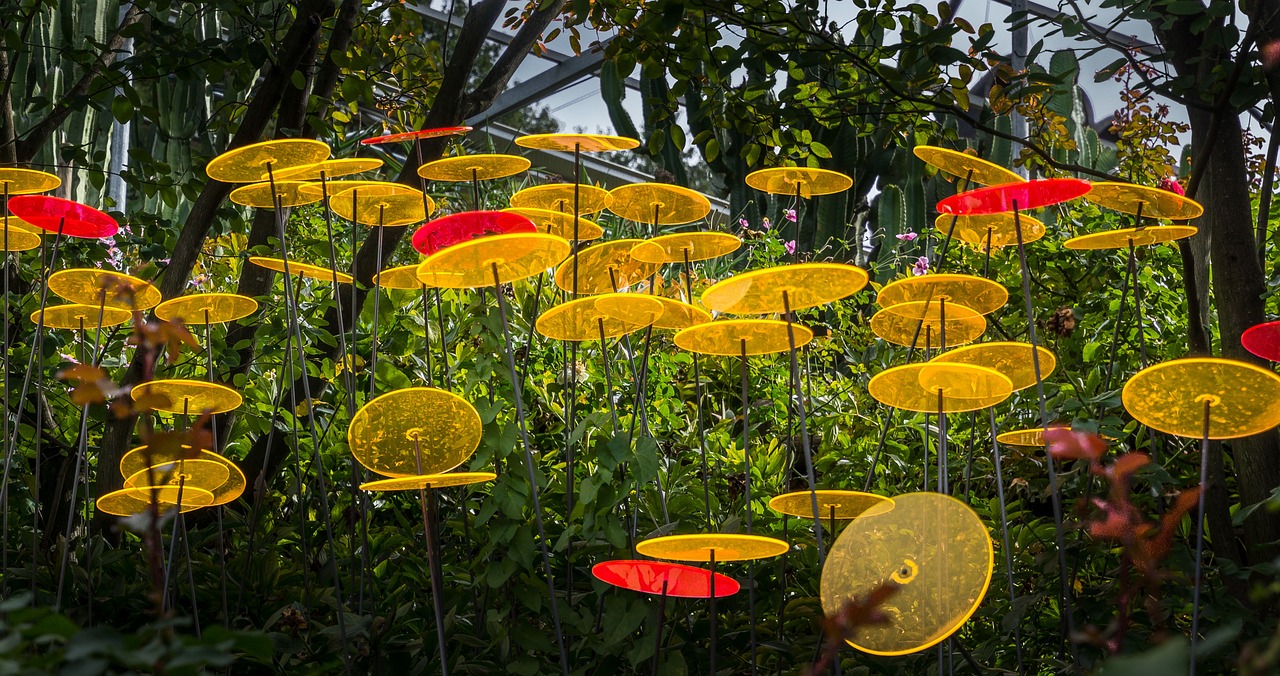 庭院梧桐与鄢陵花卉市场的花卉艺术鄢陵花卉园  第1张